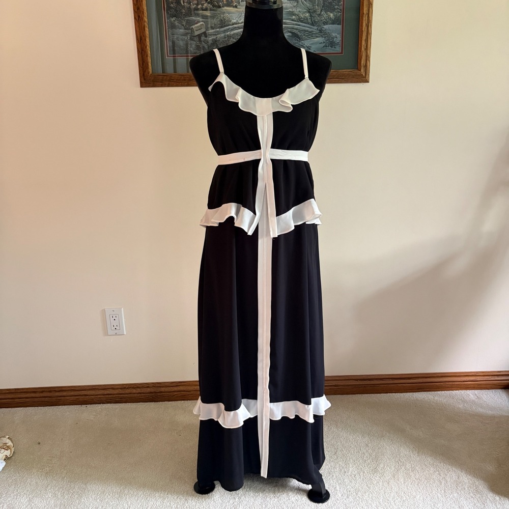 CeCe Maxi Dress Womens 4 Black White Ruffle Trim Sleeveless Formal Evening Gown